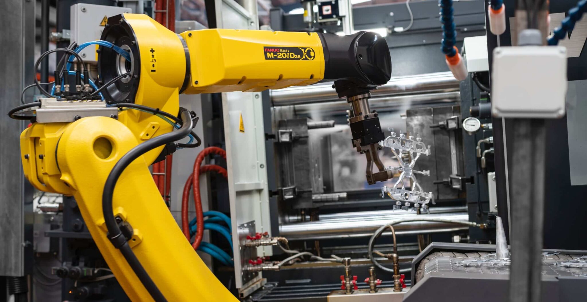 Zamak injection casting manufacture of Zamak parts